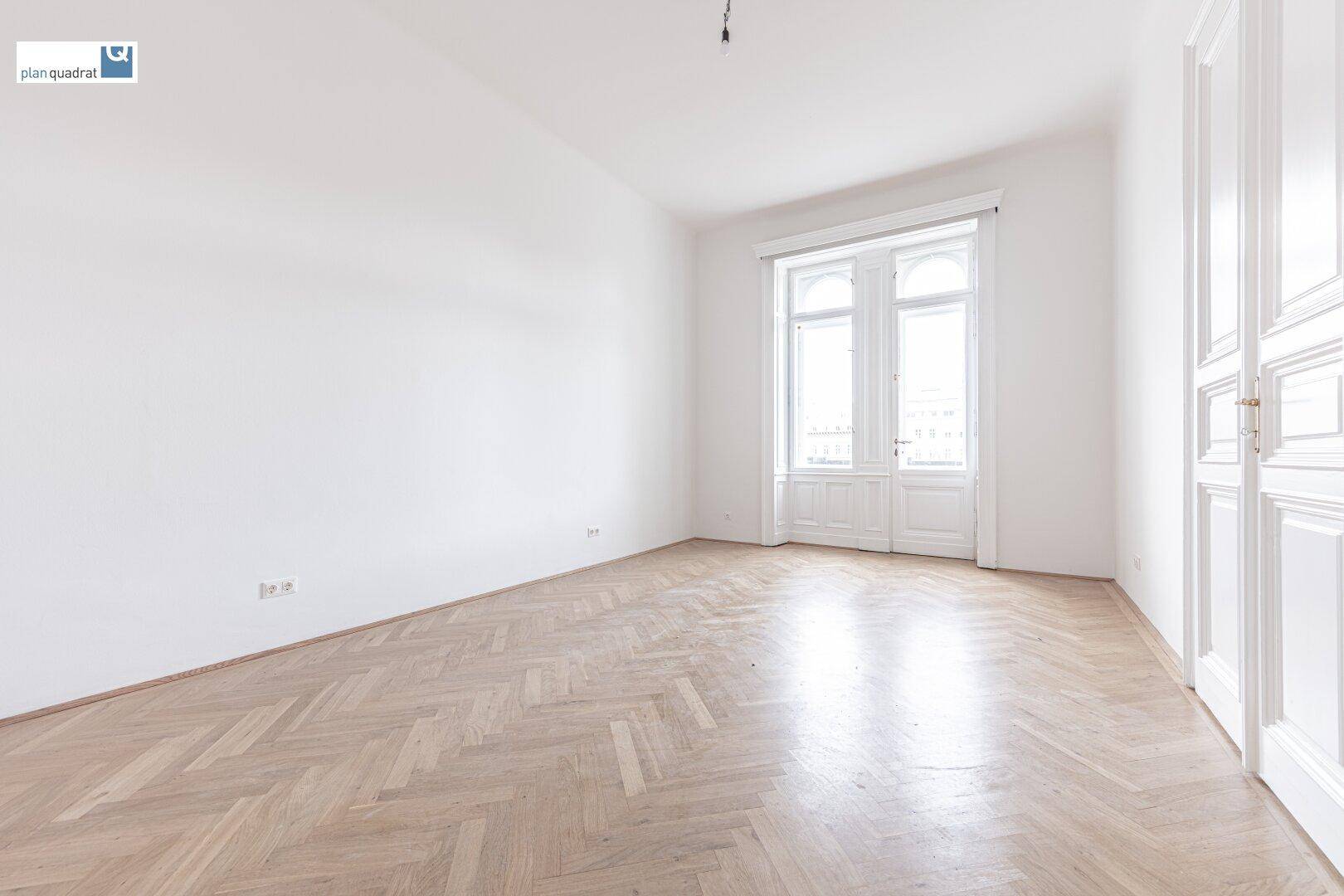 Zimmer 3 (gem. "Grundriss-Skizze") - ca. 24,00 m²