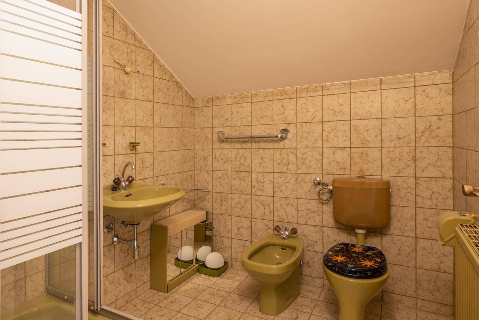 2. Stock - Badezimmer