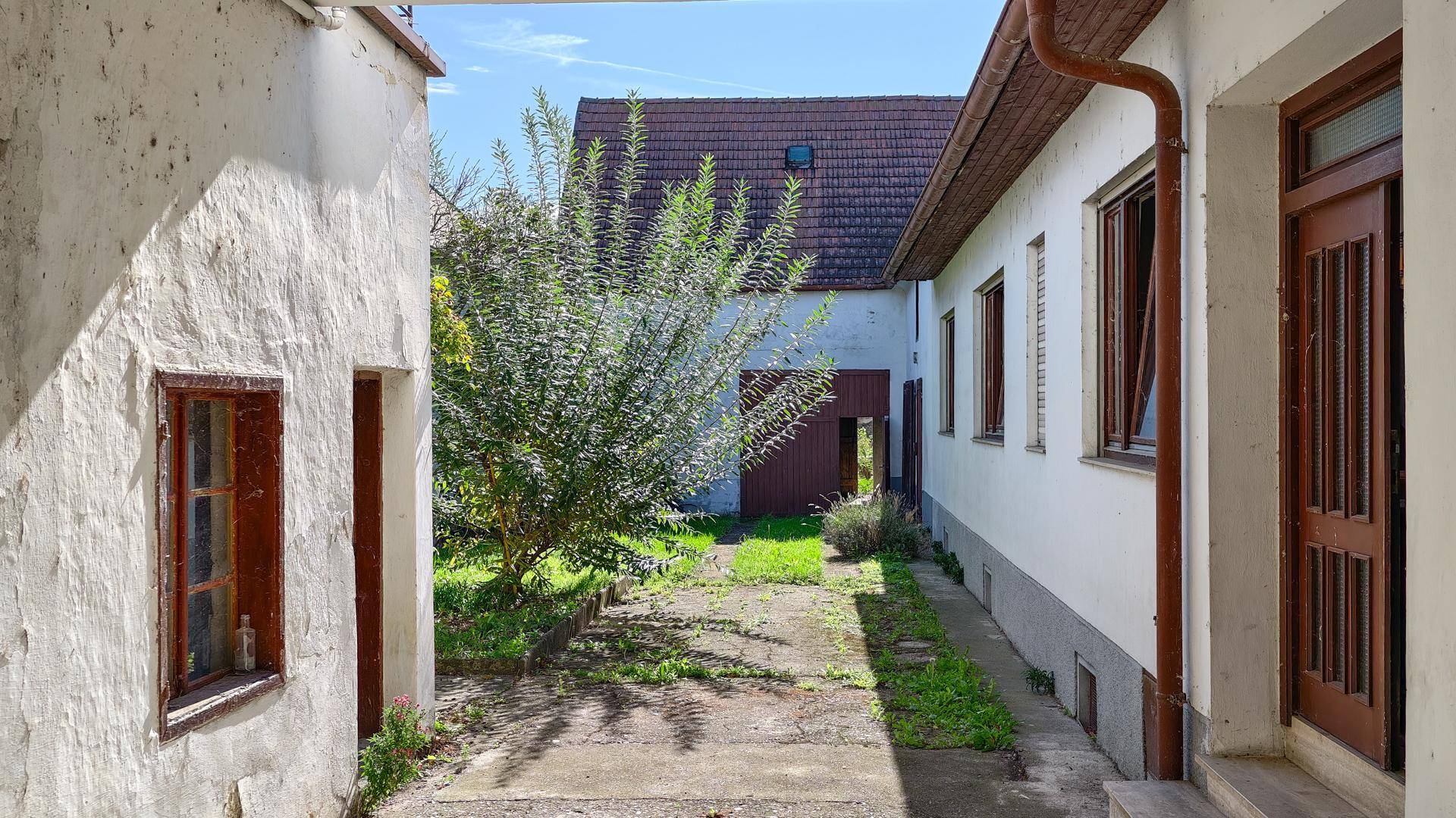 Haus - Innenhof