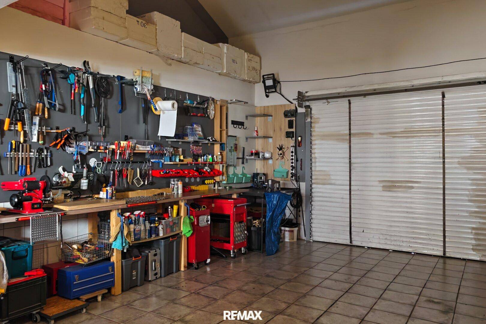 Haus - Garage - Werkstatt