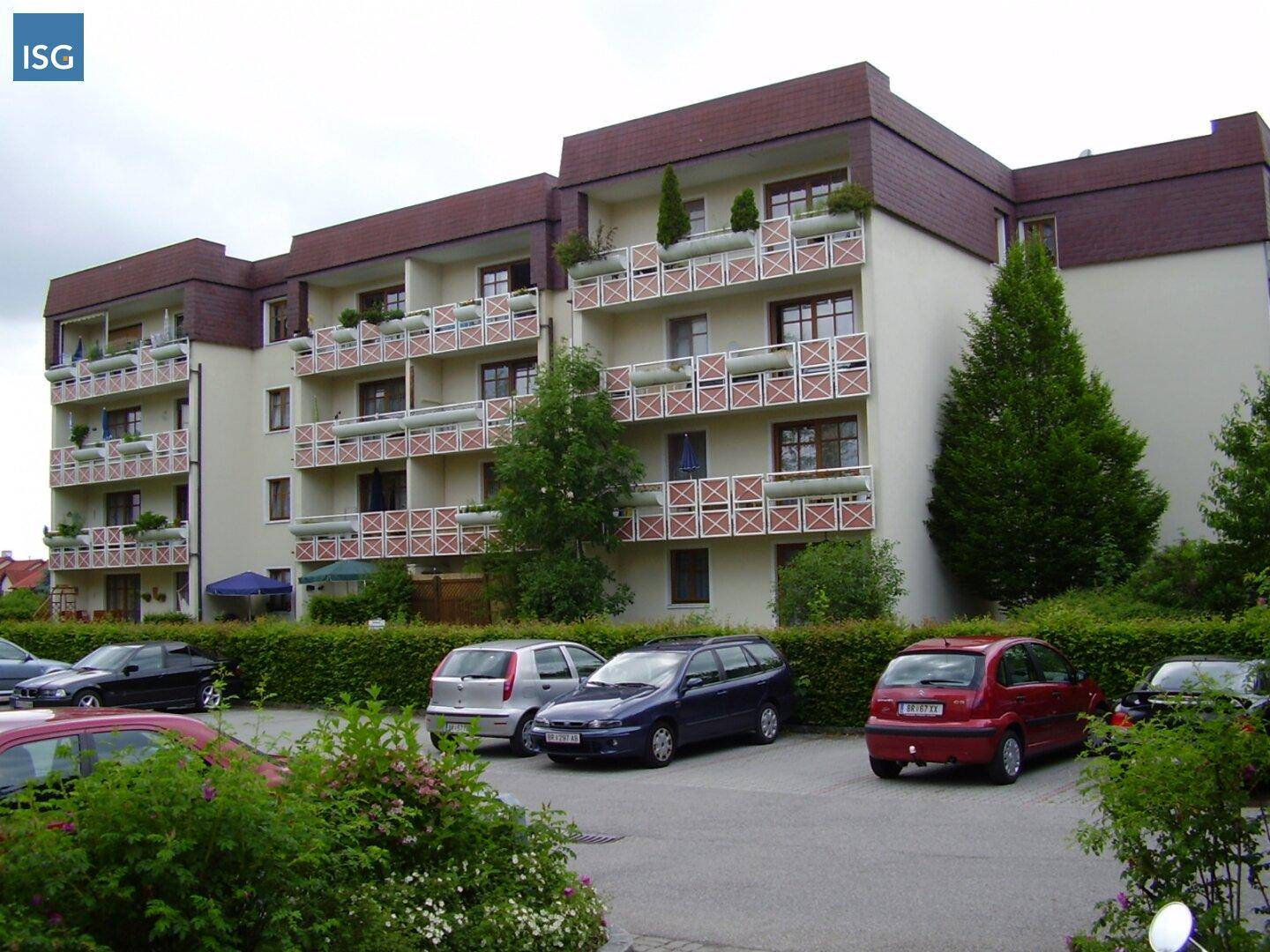 Objekt 307: 3-Zimmerwohnung in Braunau-Haselbach, Josef-Mohr-Straße 1, Top 12 (inklusive TG Nr. 12) – pohled 2
