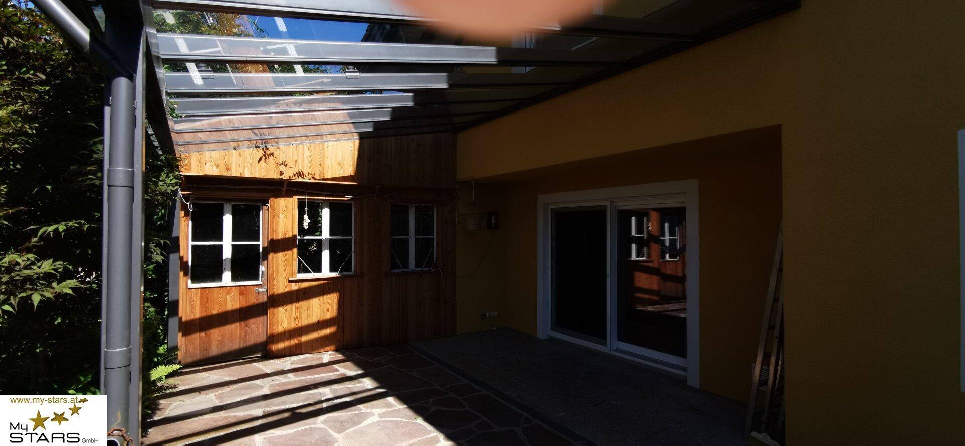 Traumhaus nahe dem Mattsee: 6 Zimmer, Wintergarten, Carport – Ihr neues Zuhause wartet! - Widok 6