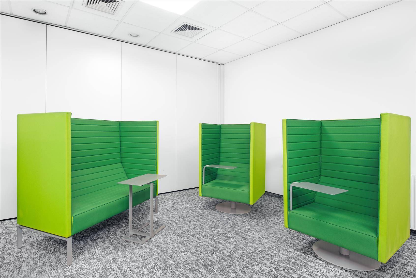All-inclusive-Zugang zu professionellen Büroräumen für 1 Person in Regus Cityport 11 – pohled 5
