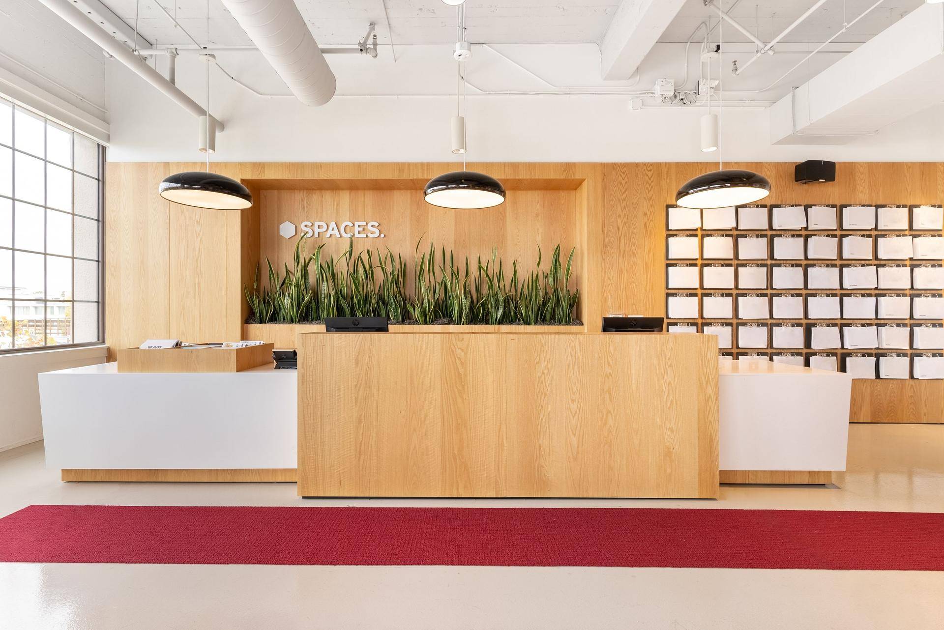 Arbeite absolut flexibel an modernen Arbeitsplätzen und Besprechungsorten in Spaces Spaces Schwarzenbergplatz