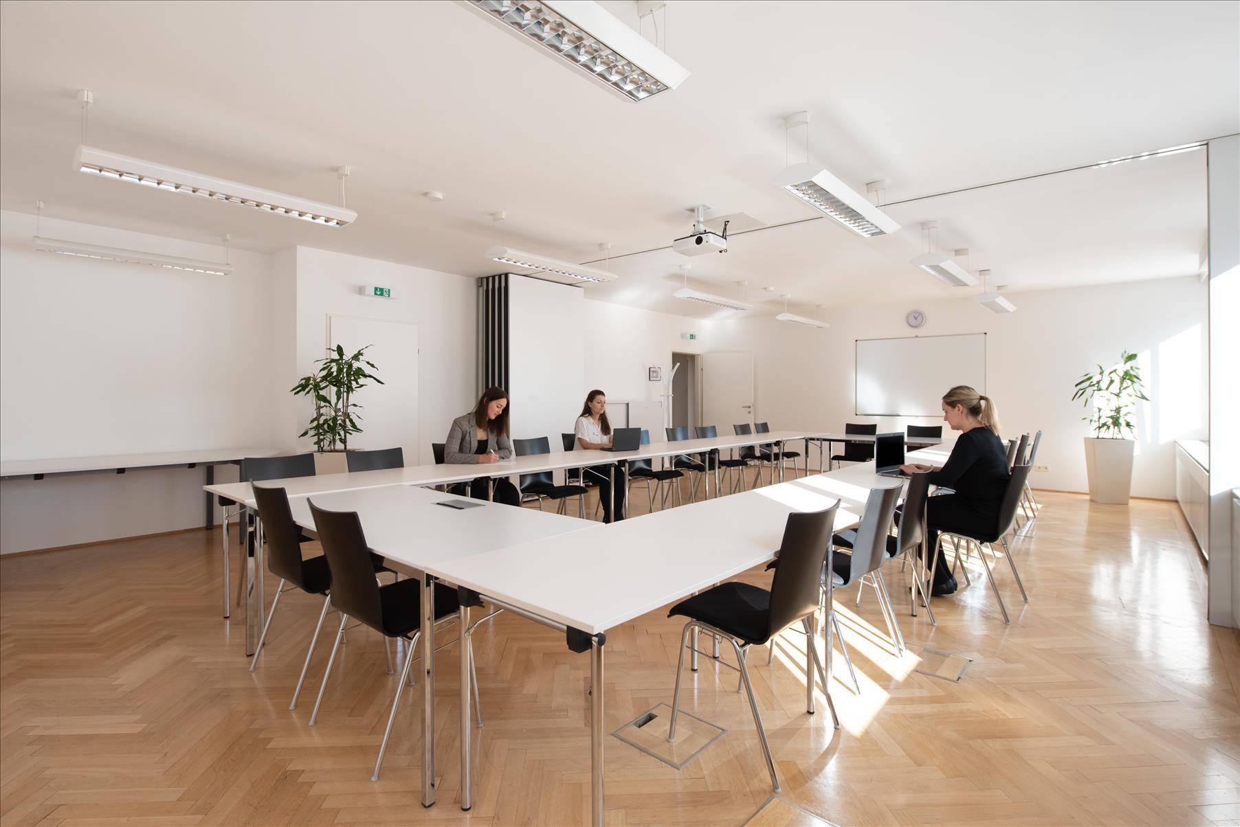 All-inclusive-Zugang zu professionellen Büroräumen für 4 Personen in Regus Graben 19 - Ansicht 3