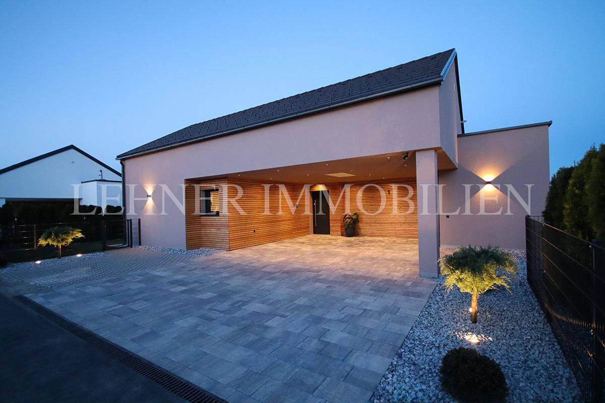 * Dobl * Mediterranes Refugium * Hochwertiger Bungalow mit mediterranem Flair und einem Olivenbaum im Herzen des Lichthofs * - Ansicht 5