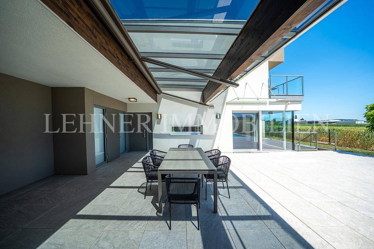 *** MODERNES ECKREIHENHAUS MIT HAUS-CHARAKTER AUF 900 M² GRUND – VIEL PLATZ FÜR KOMFORT &amp; PRIVATSPHÄRE *** - Mehr
