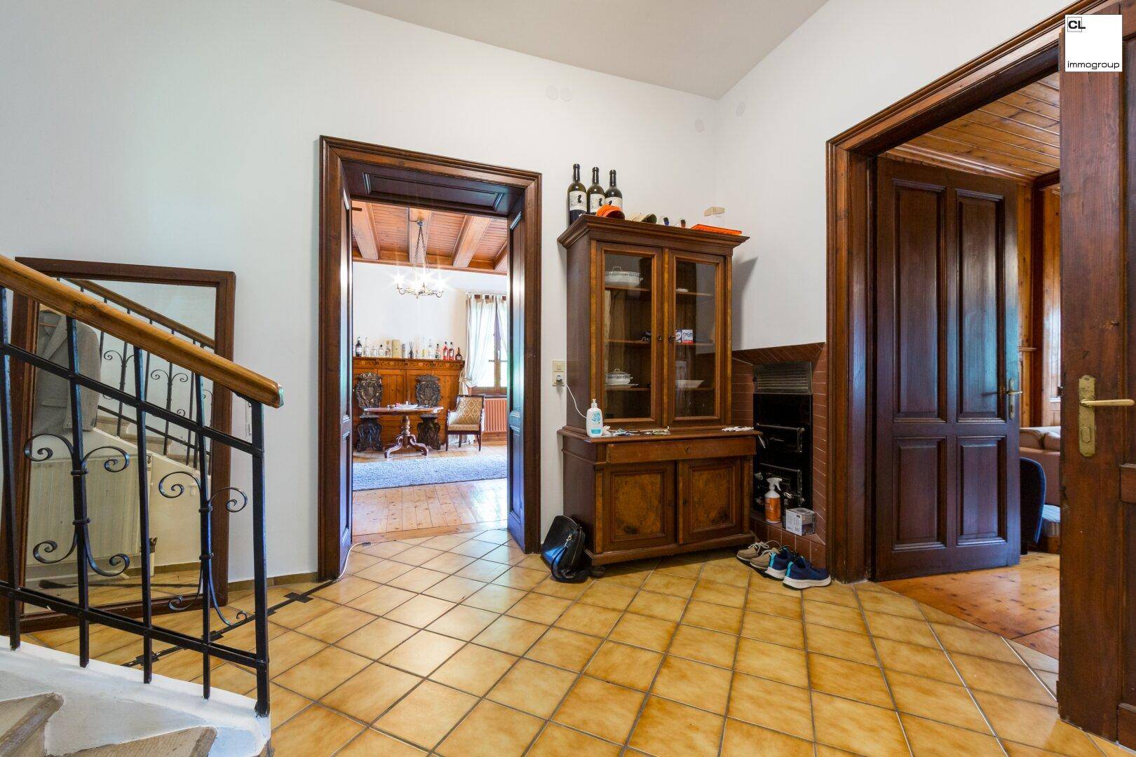 Historische VILLA am Mondsee mit BADEPLATZ - Widok 4