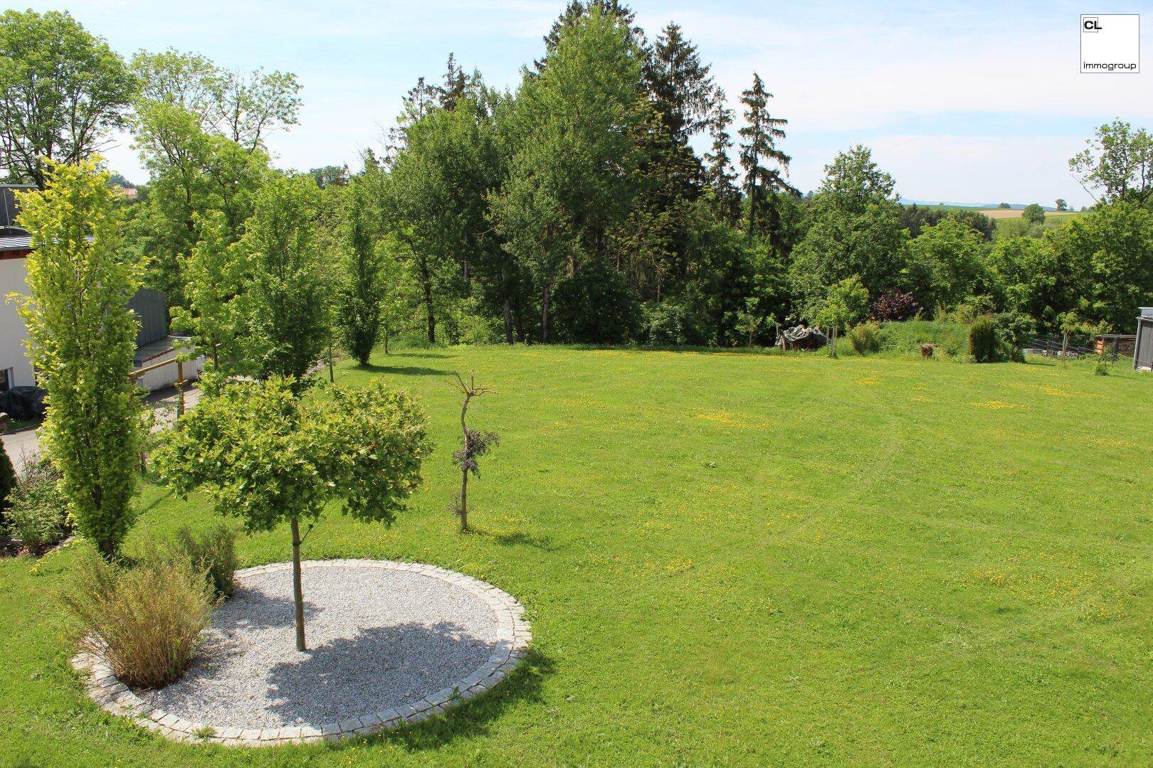 Traumhafter Fern- und Grünblick - XXL Garten