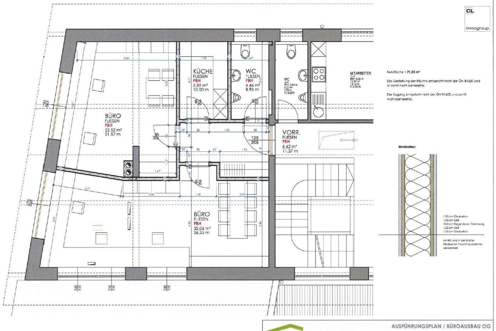 Grundriss des Obergeschosses mit Büroräumen, einer Küche und zwei separaten Toilettenbereichen.