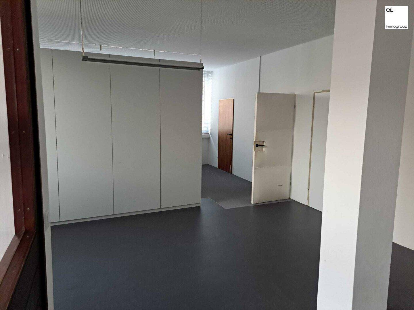 Attraktives Büro in guter Lage, Gneis, mit eigenem Eingang und gratis Parkplätzen, (c) CL-immogroup, www.CL-immogroup.at