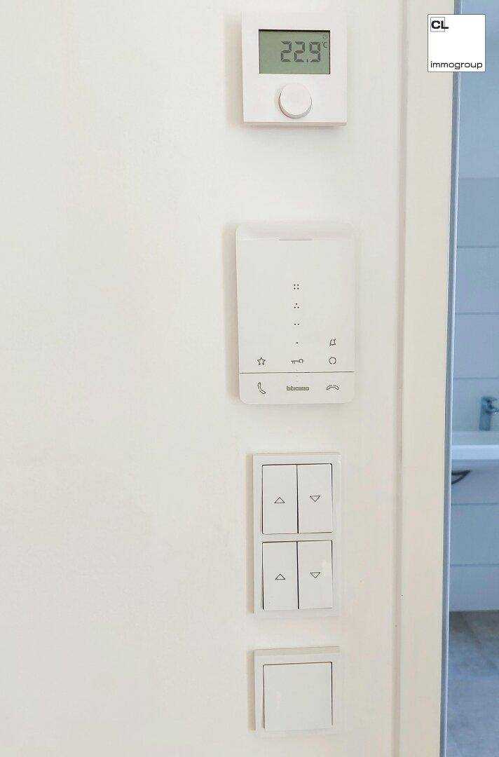 Regler für Temperatur / Rollladen