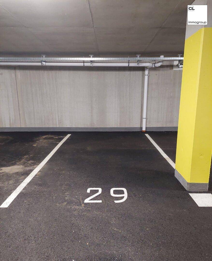 Tiefgaragenstellplatz