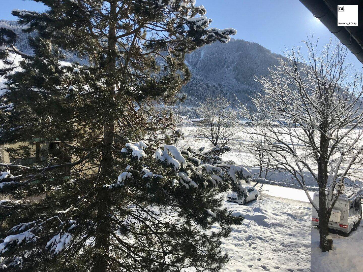 Ausblick vom Balkon im Winter