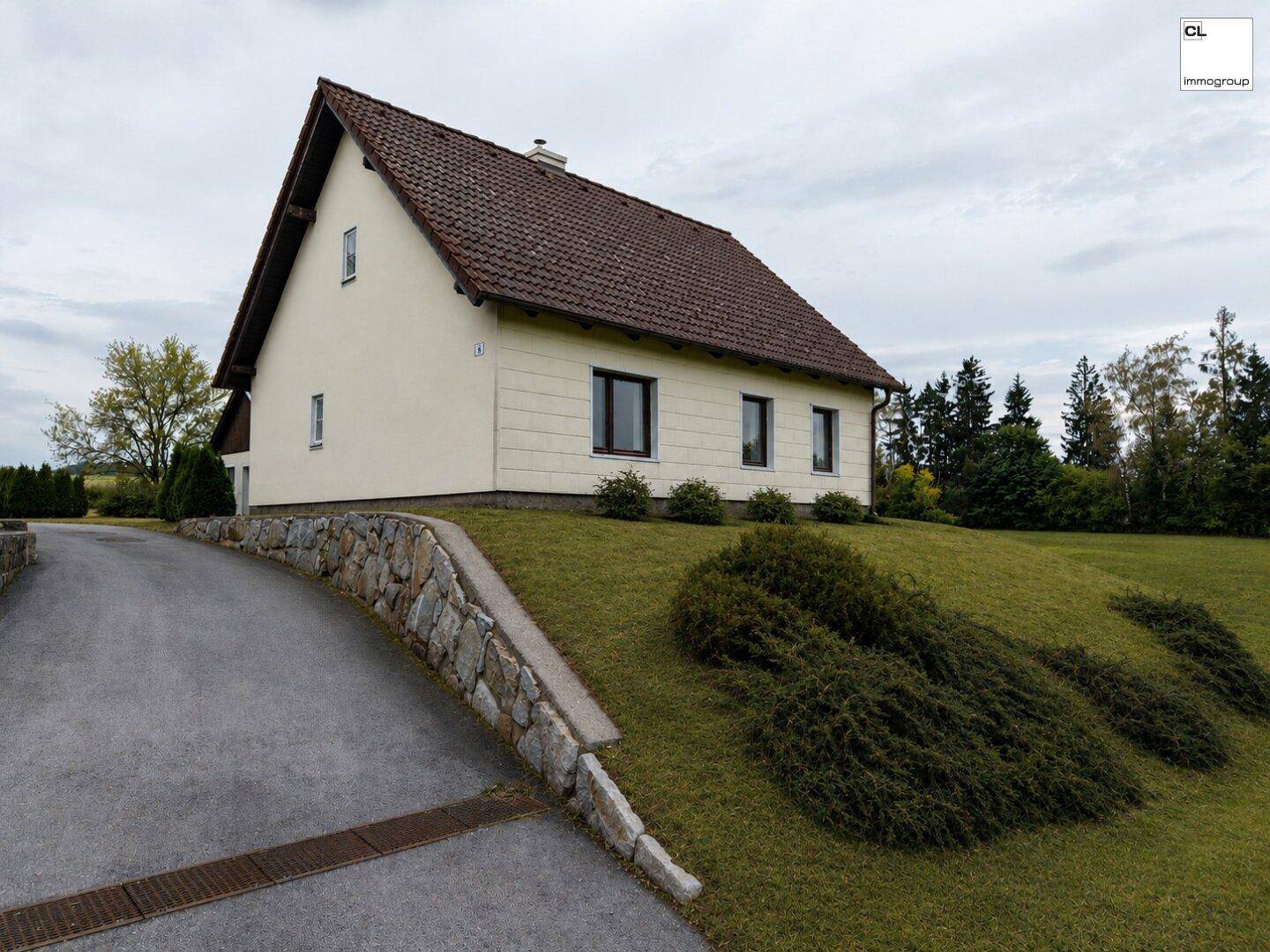 Außenansicht Wohnhaus