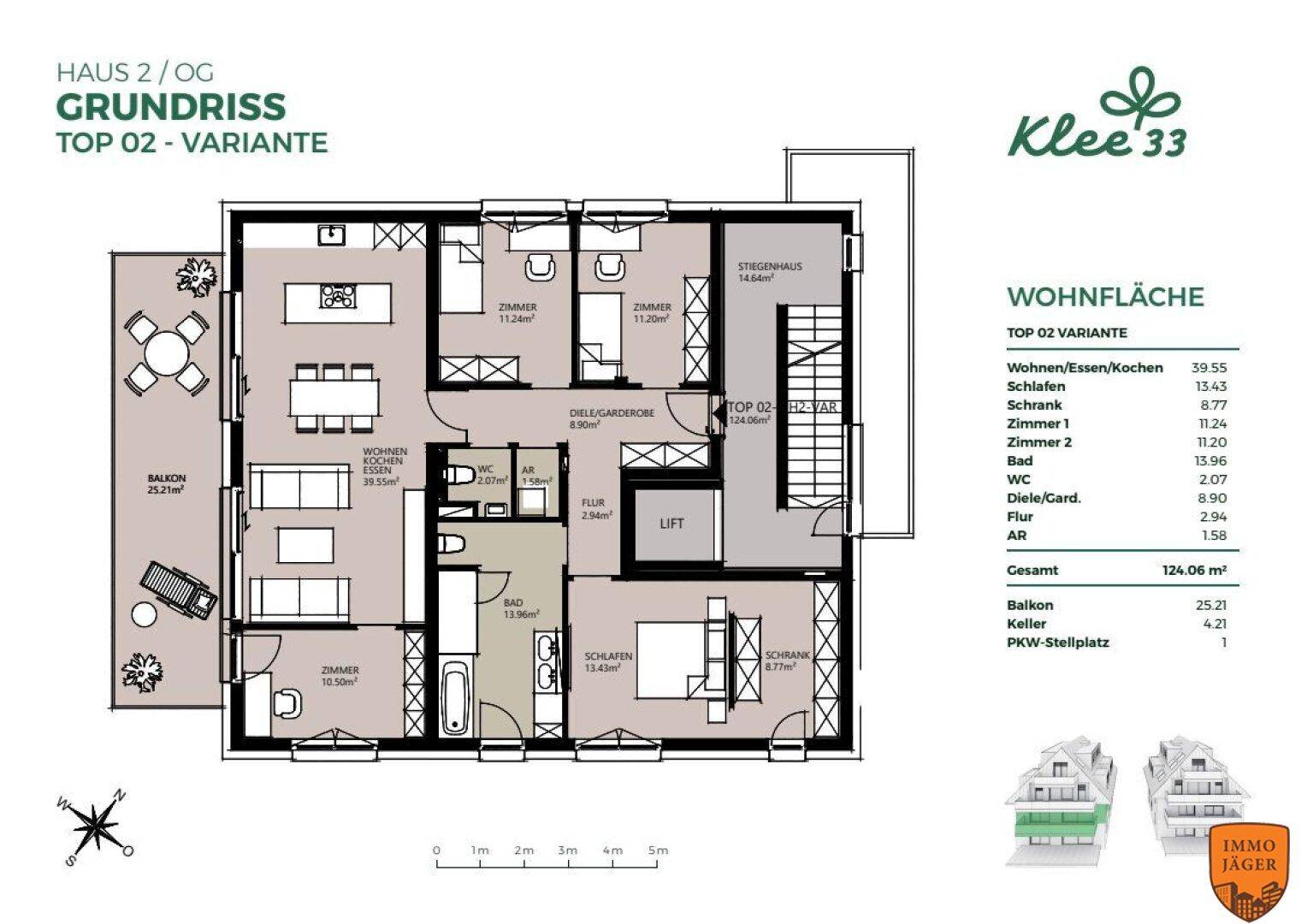 Detaillierter Grundriss der Wohnung Top 02 mit offenem Wohnbereich, Balkon und Aufzug.