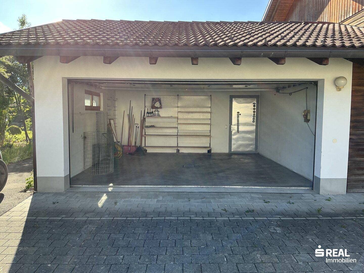 Doppelgarage