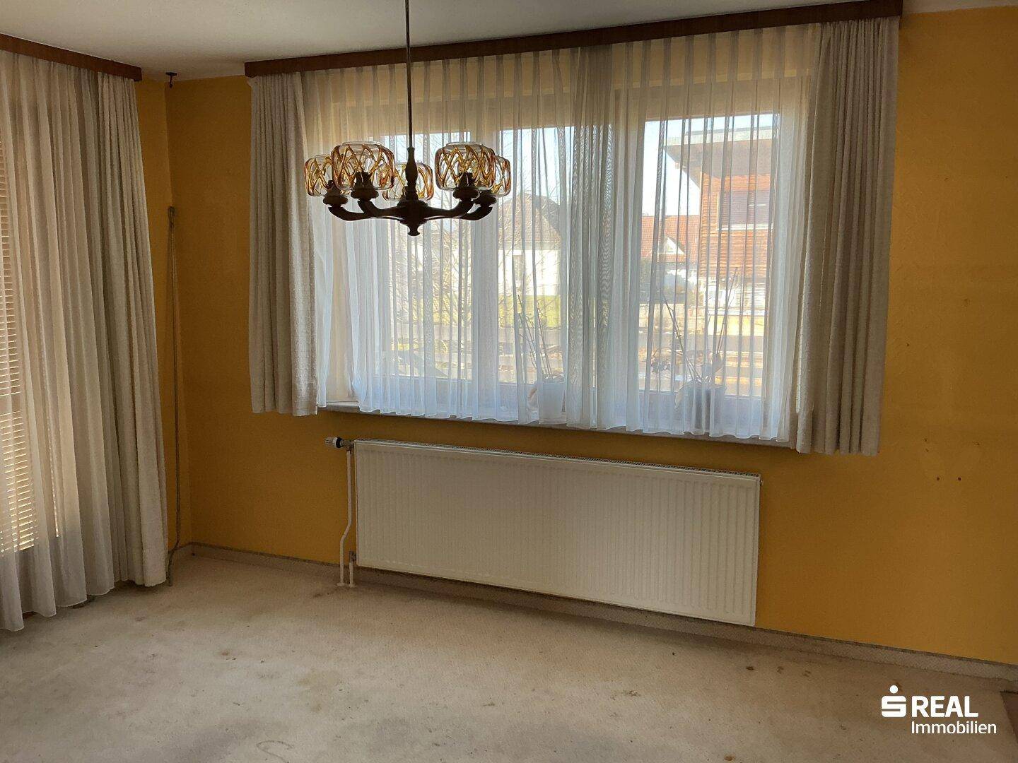 Altes Haus/Baugrundstück in sehr sonniger Lage an einer Sackgasse - Ansicht 5