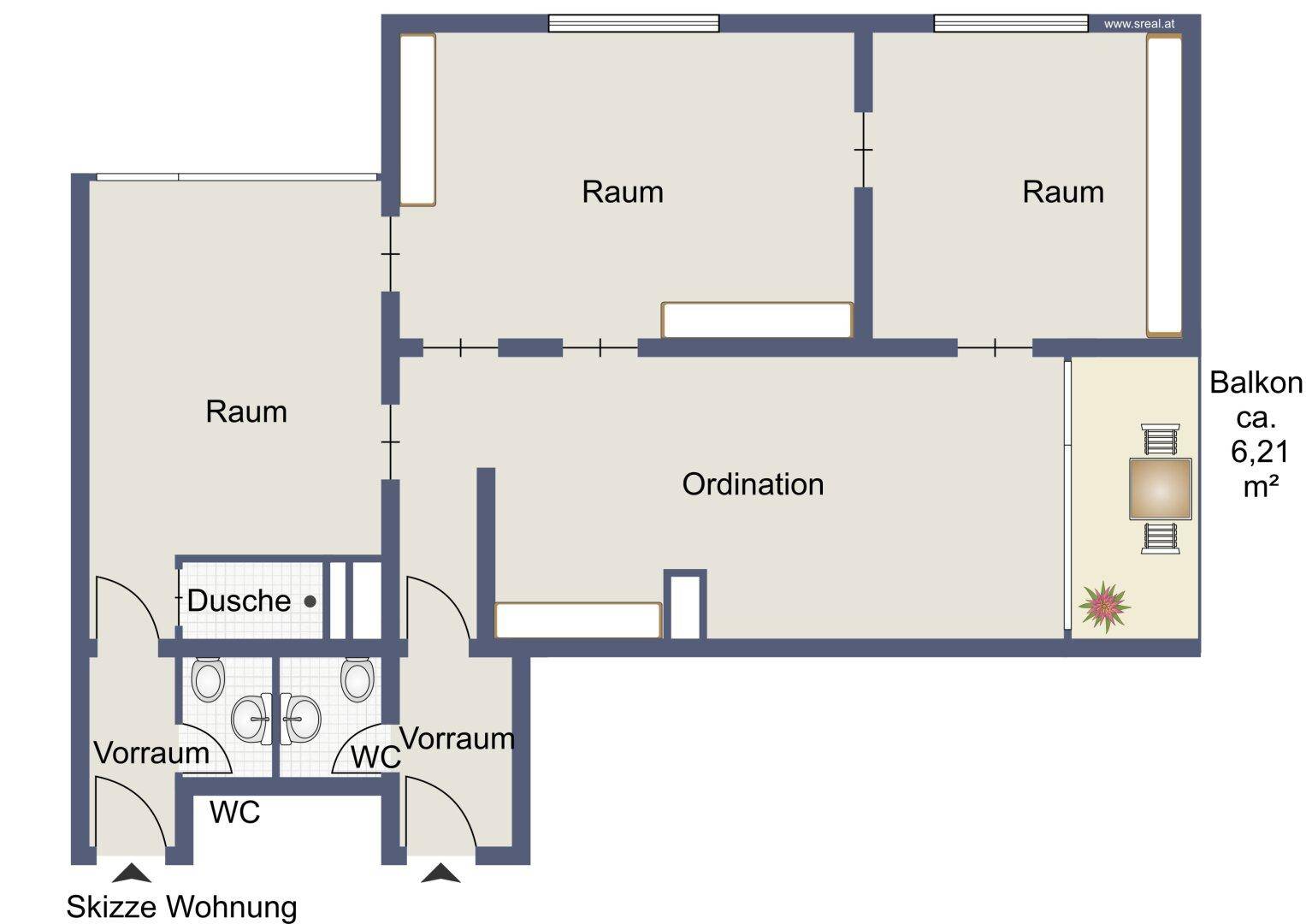 Grundriss einer Wohnung mit mehreren Räumen, einem Balkon und separatem WC.