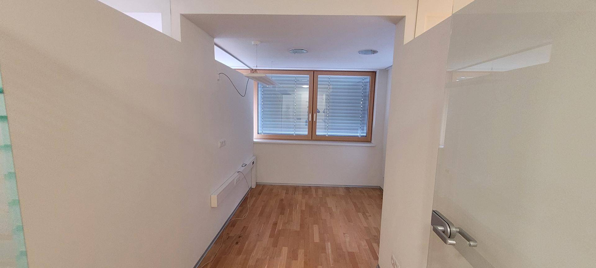 Landeck-Zentrum: Hochwertige Büro- und Gewerberäumlichkeite für Dienstleister oder Arzt-/Therapieeinrichtungen direkt im Zentrum zu vermieten (313 m²) - Ansicht 6