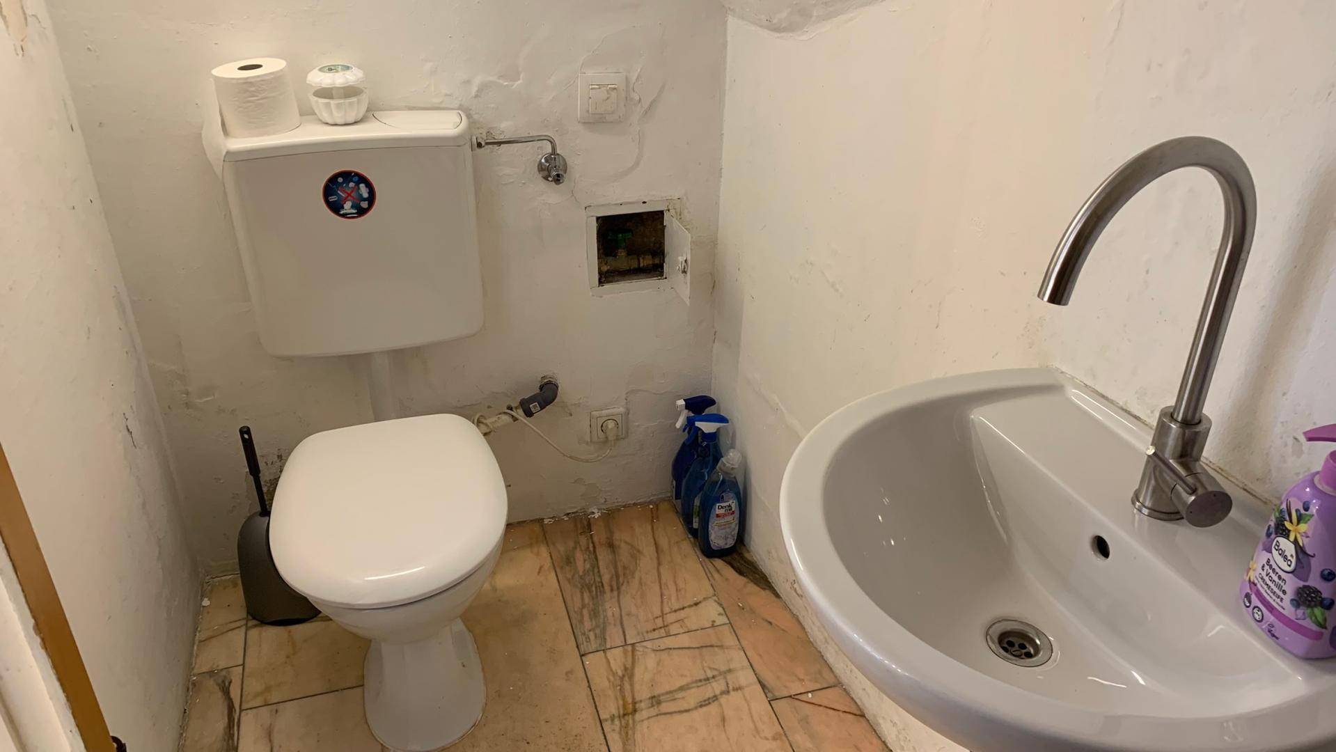 WC
