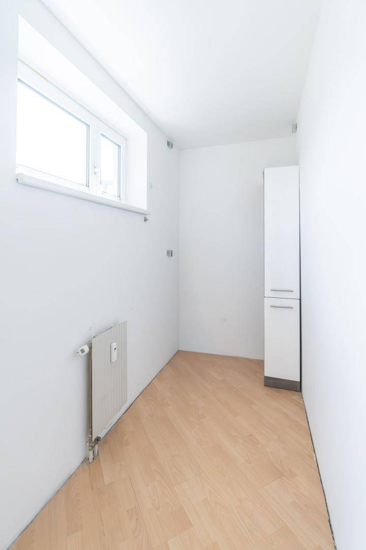 Abstellraum - oder Platz zum Arbeiten