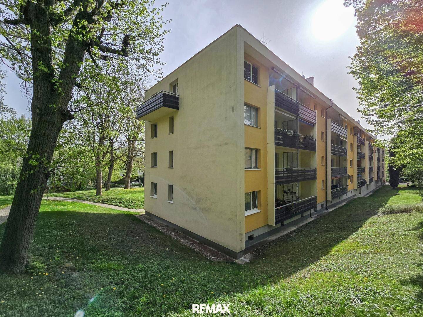 Gebäude