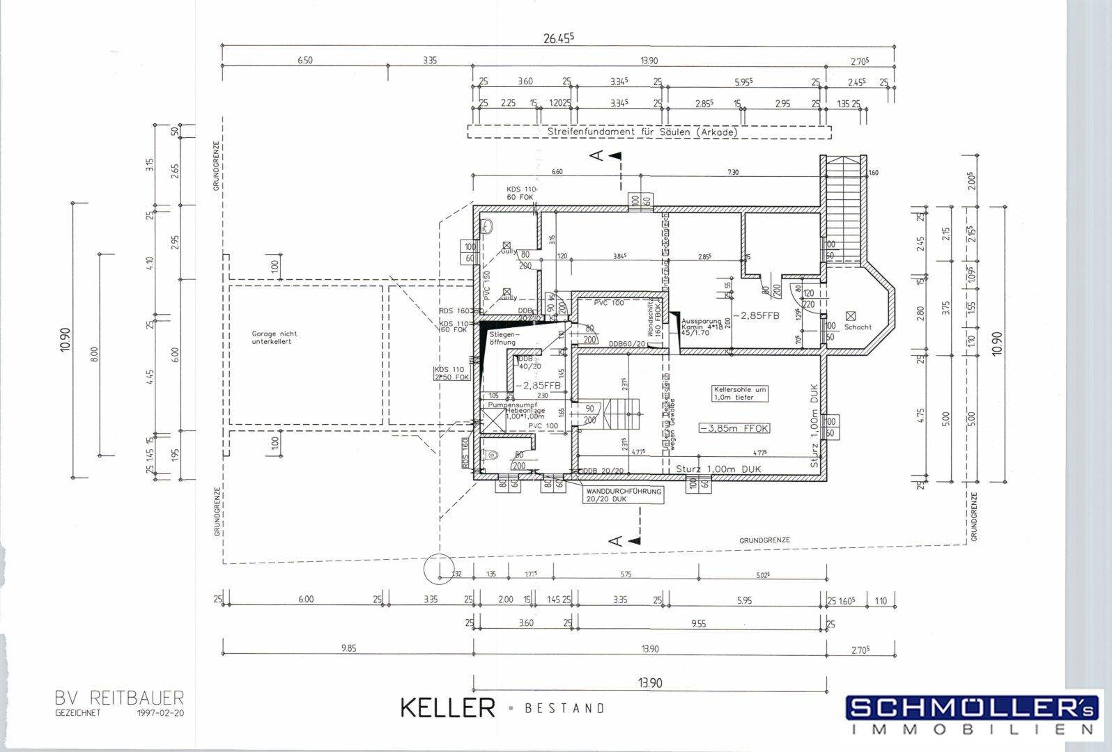 Detaillierter Bauplan des Kellergeschosses mit Maßen und verschiedenen Nutzflächen.