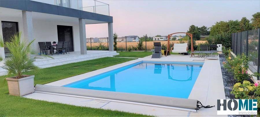 luxuriöses Traumhaus mit Pool in absoluter Ruhelage in Gänserndorf Süd – pohled 2