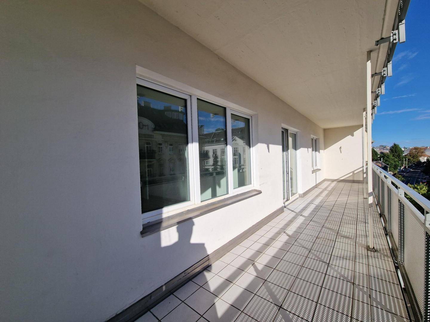 Balkon südseitig