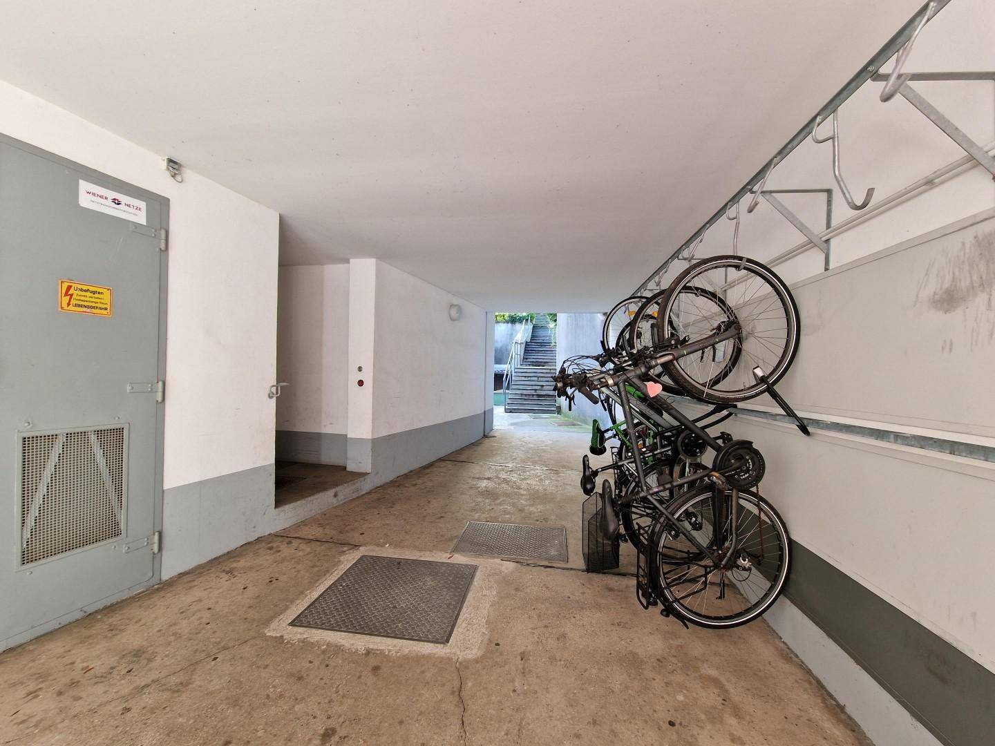 Abstellmöglichkeit für Fahrräder