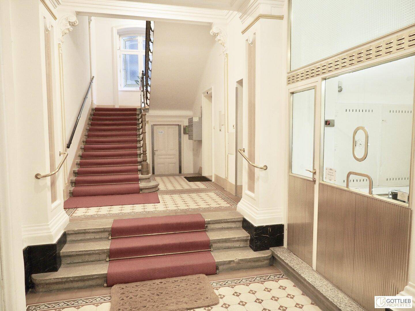 Bestlage und provisionsfrei bei Albertina! Unbefristetes Büro-Sharing mit 3 bzw. optional 4 Zimmern im repäsentativen Stilaltbau - Widok 3