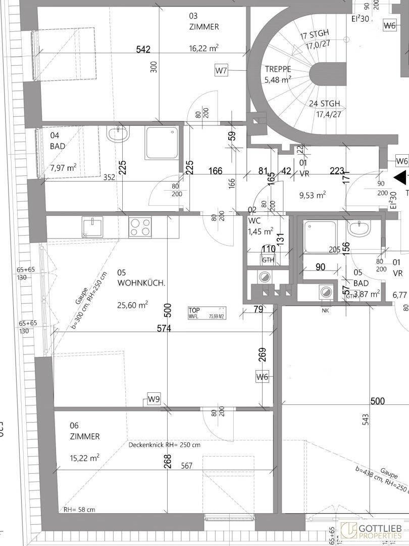 Detaillierter Grundriss einer Dachgeschosswohnung mit mehreren Zimmern und Bädern.