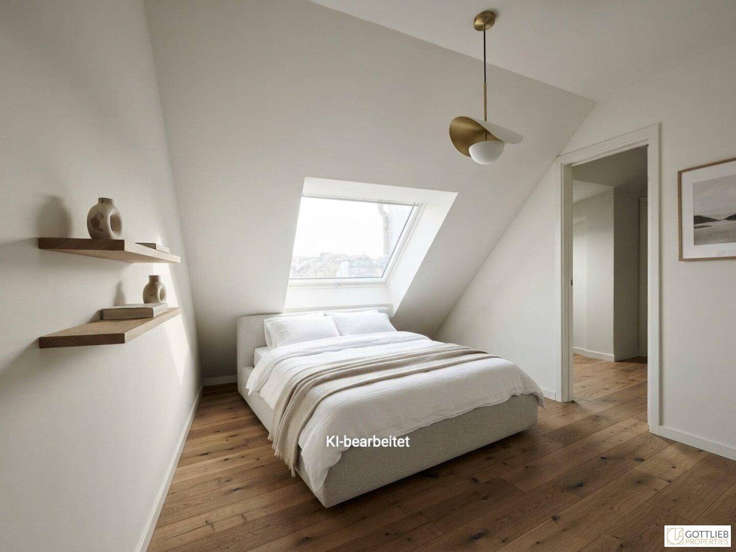 Schlafzimmer unter Dachschrägen mit Holzboden und großem Dachfenster für viel Tageslicht.
