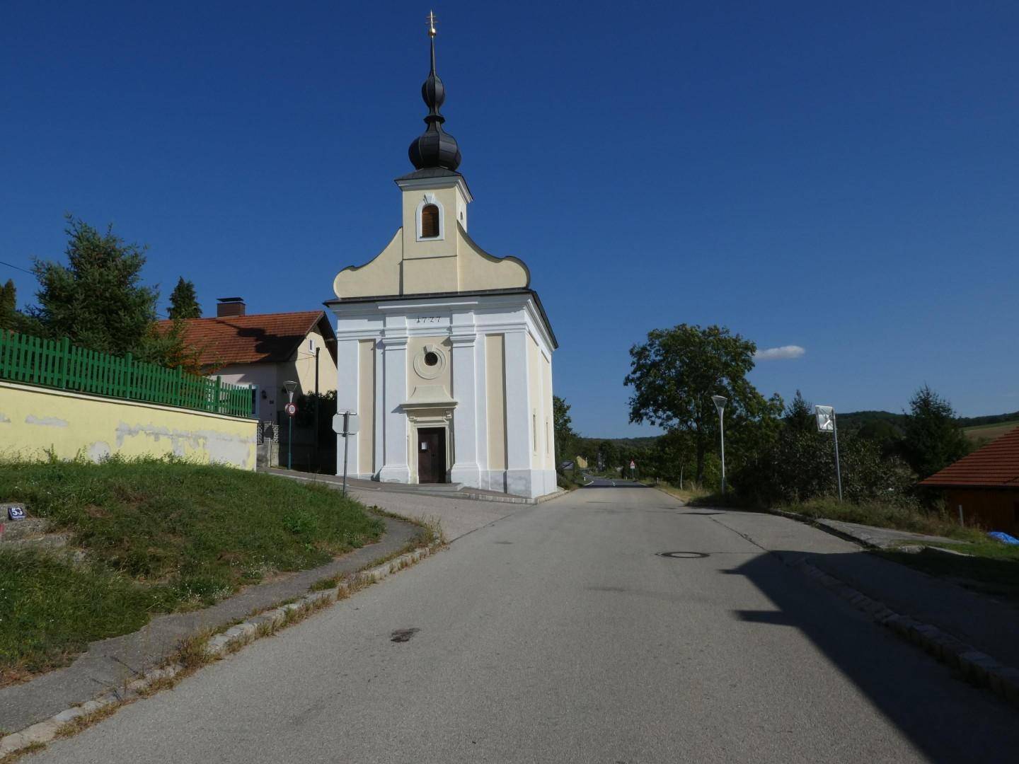 Hauptstraße ortsauswärts