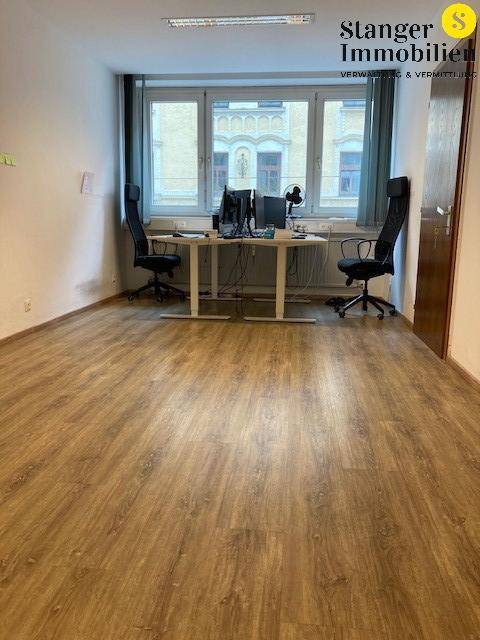 Büro 3