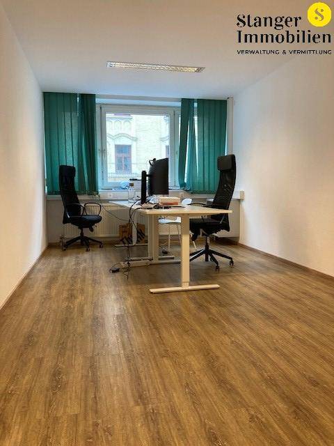 Büro 1