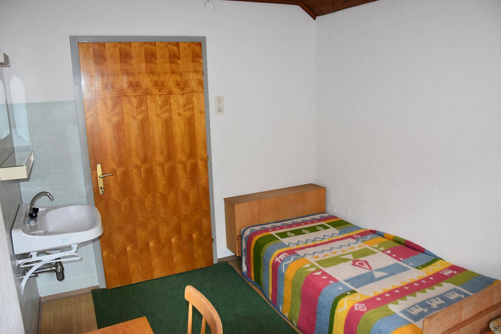 kleines Schlafzimmer