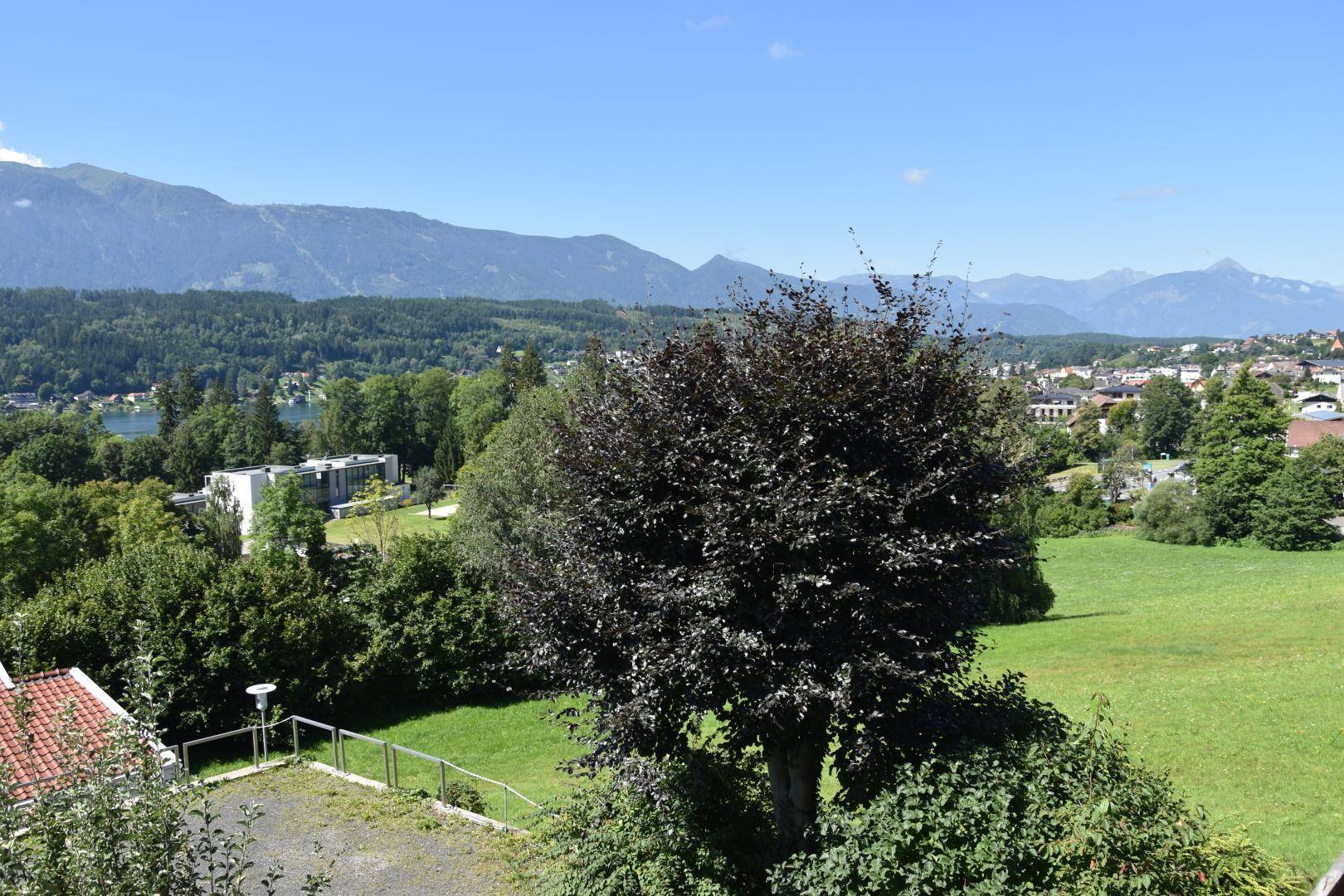 grüner Blick nach Seeboden