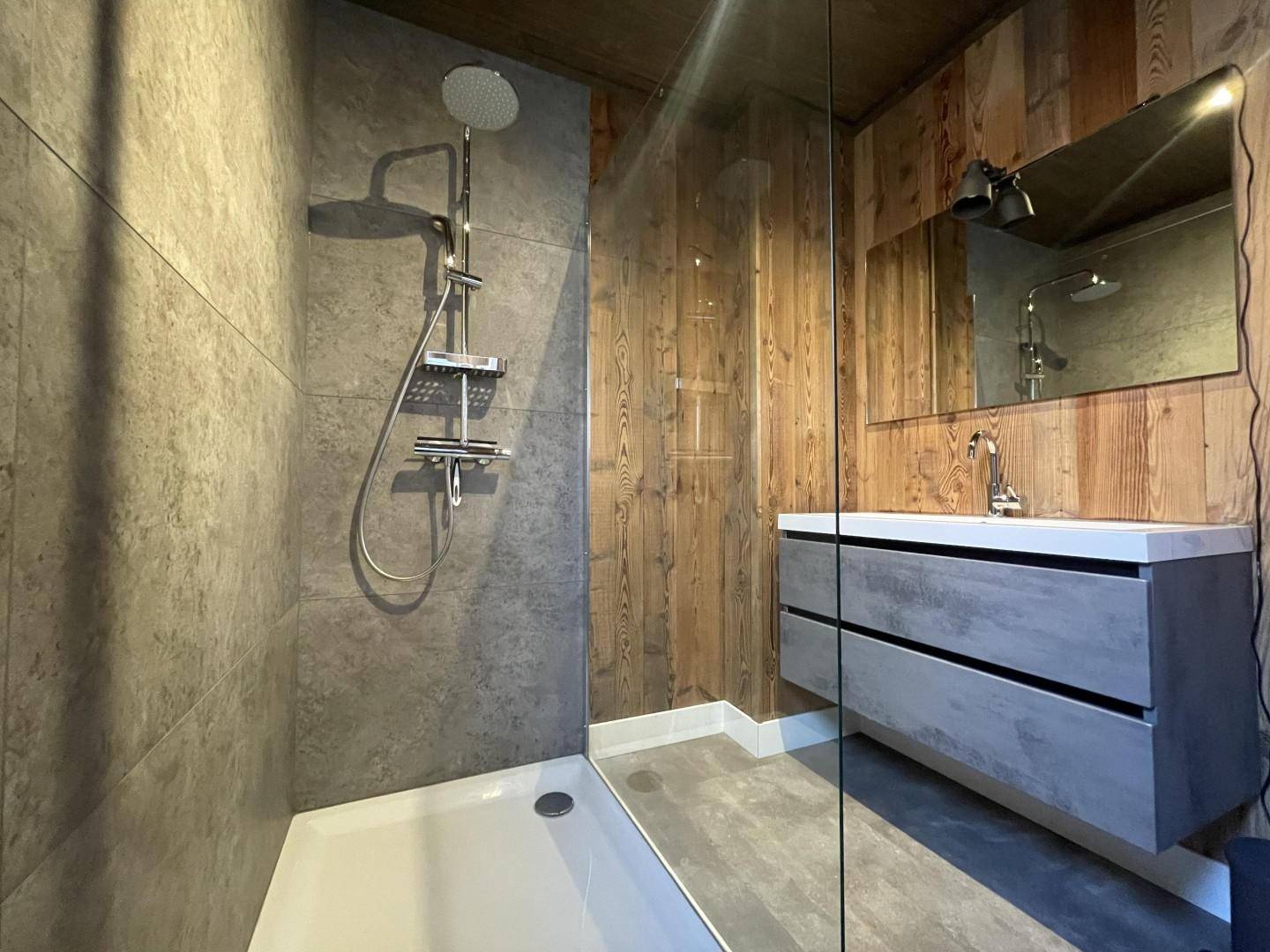 Badezimmer im EG