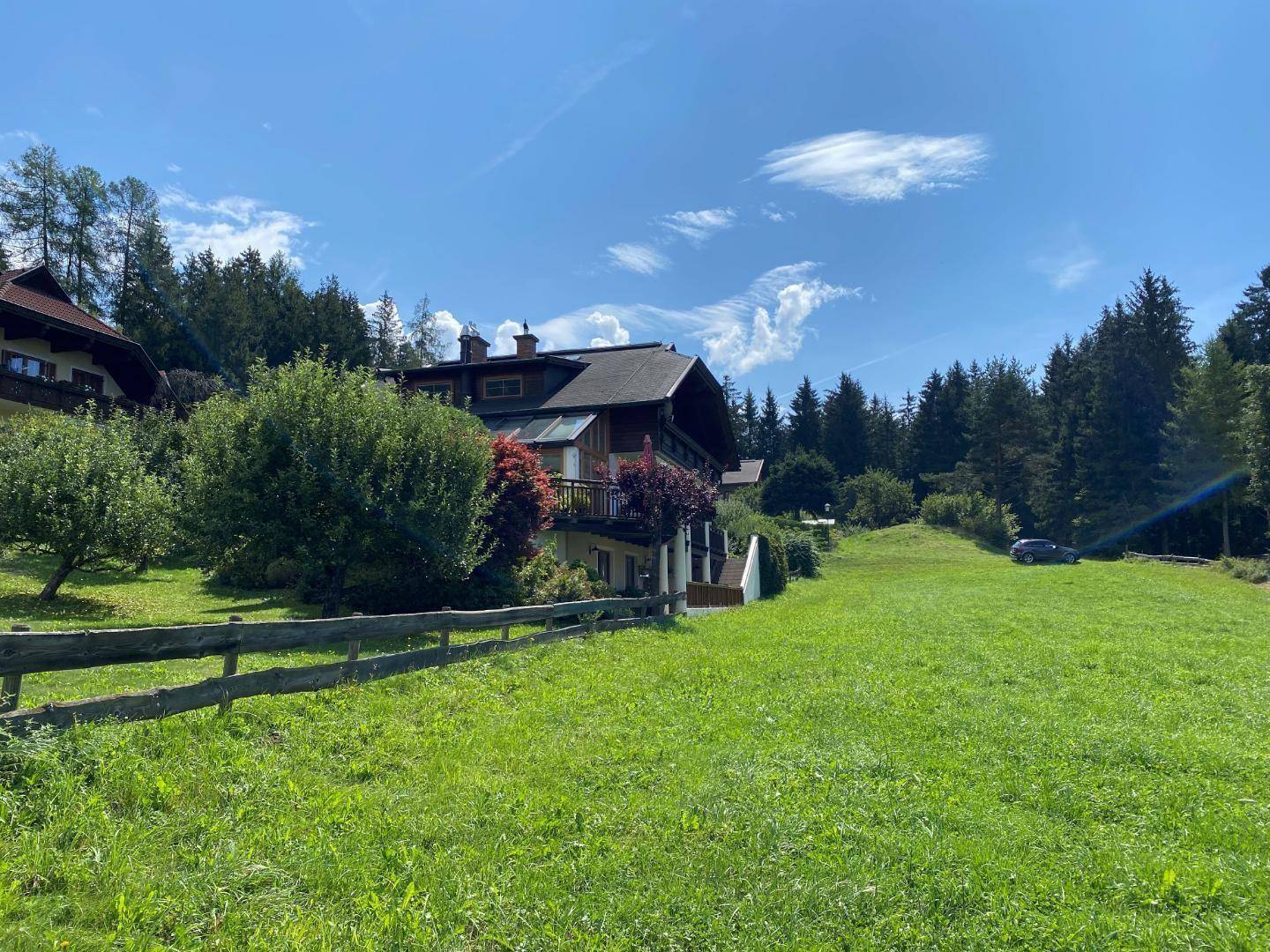 großzügiges Areal