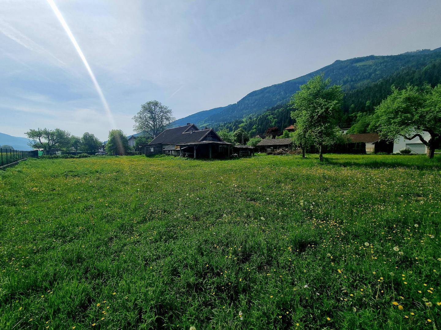Grundstück