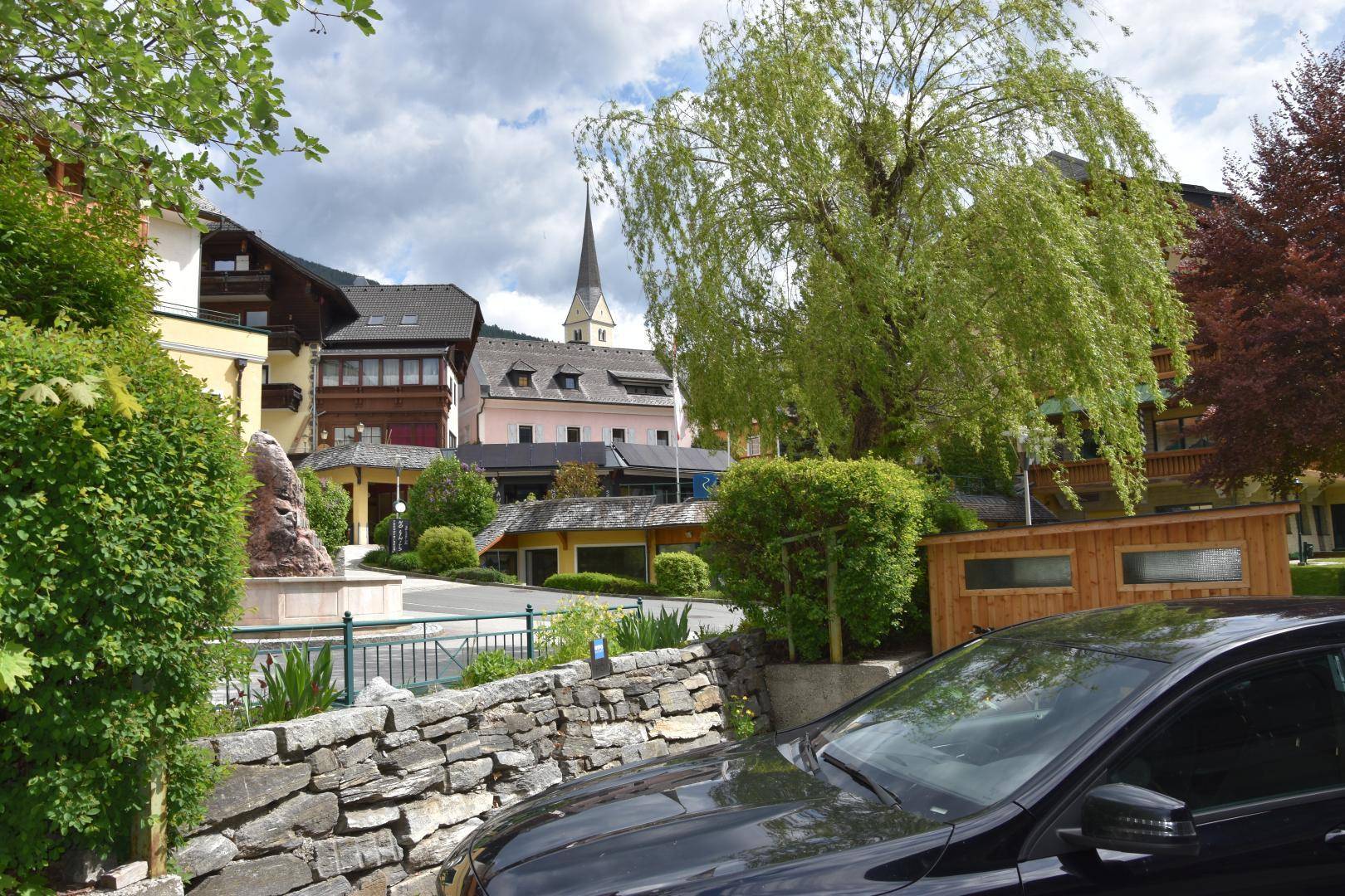 Blick zur Kirche