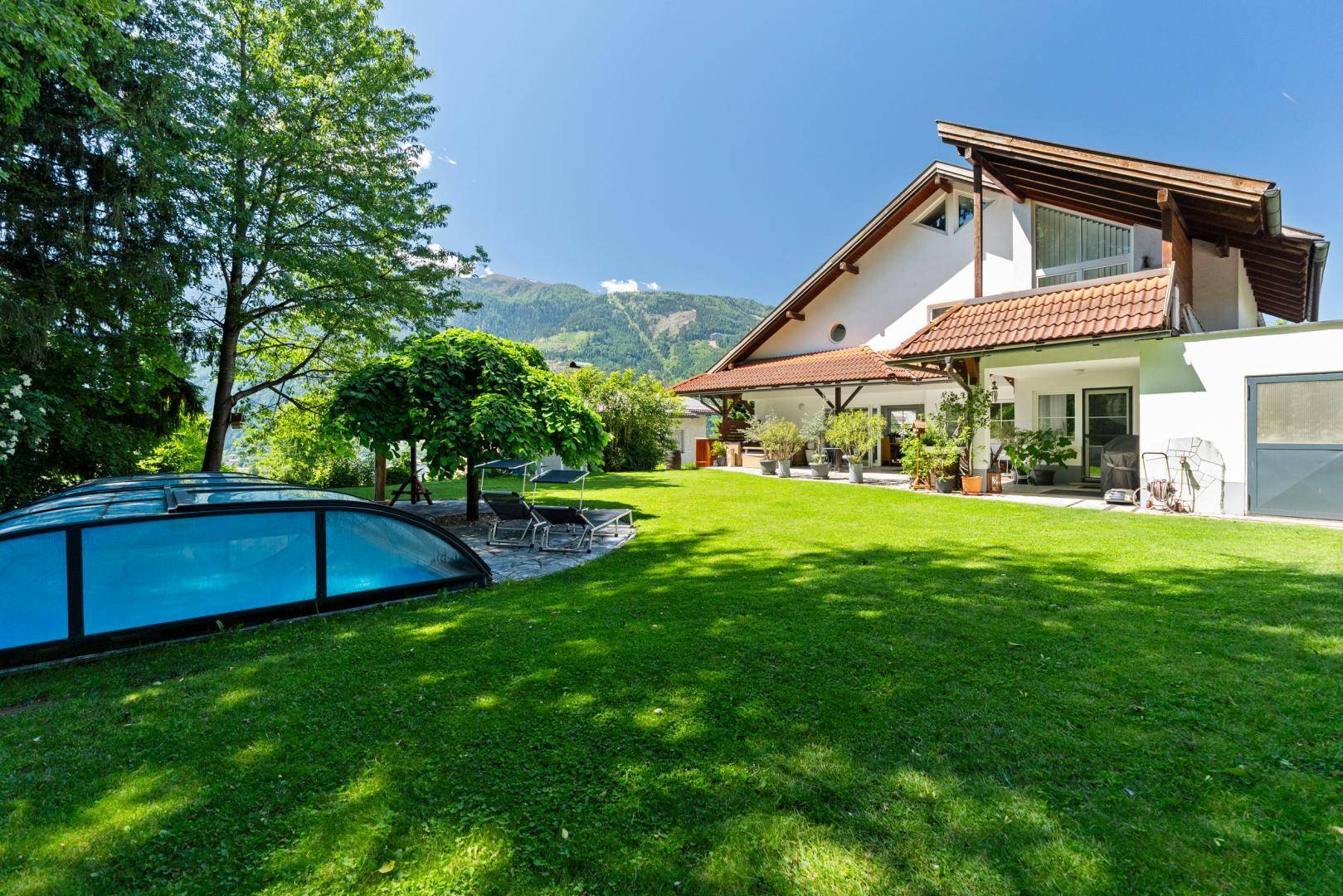 Garten, Pool und Aussicht