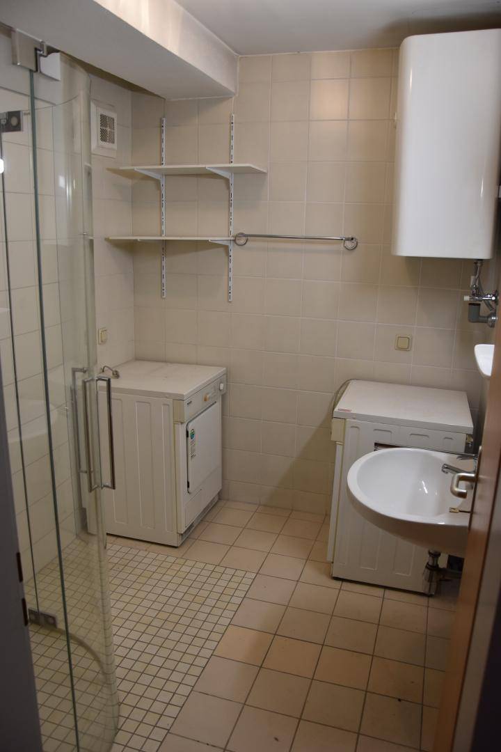 Dusche Boiler Waschmaschine Trockner