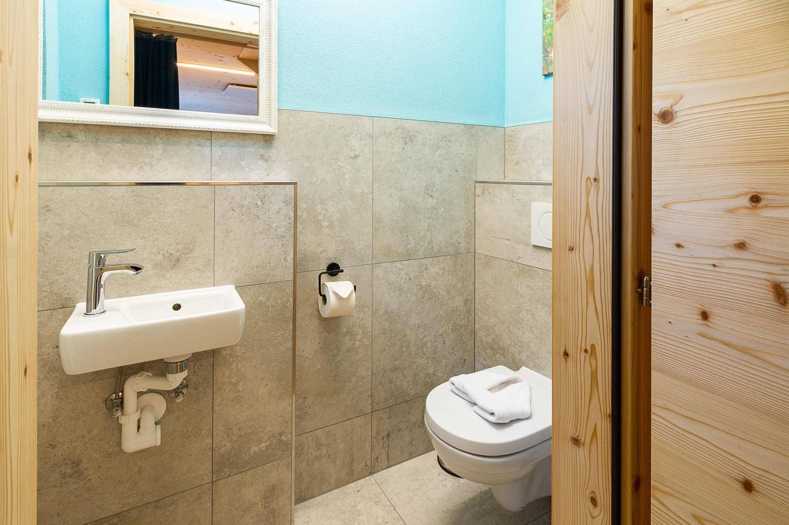 Toilette im Erdgeschoss