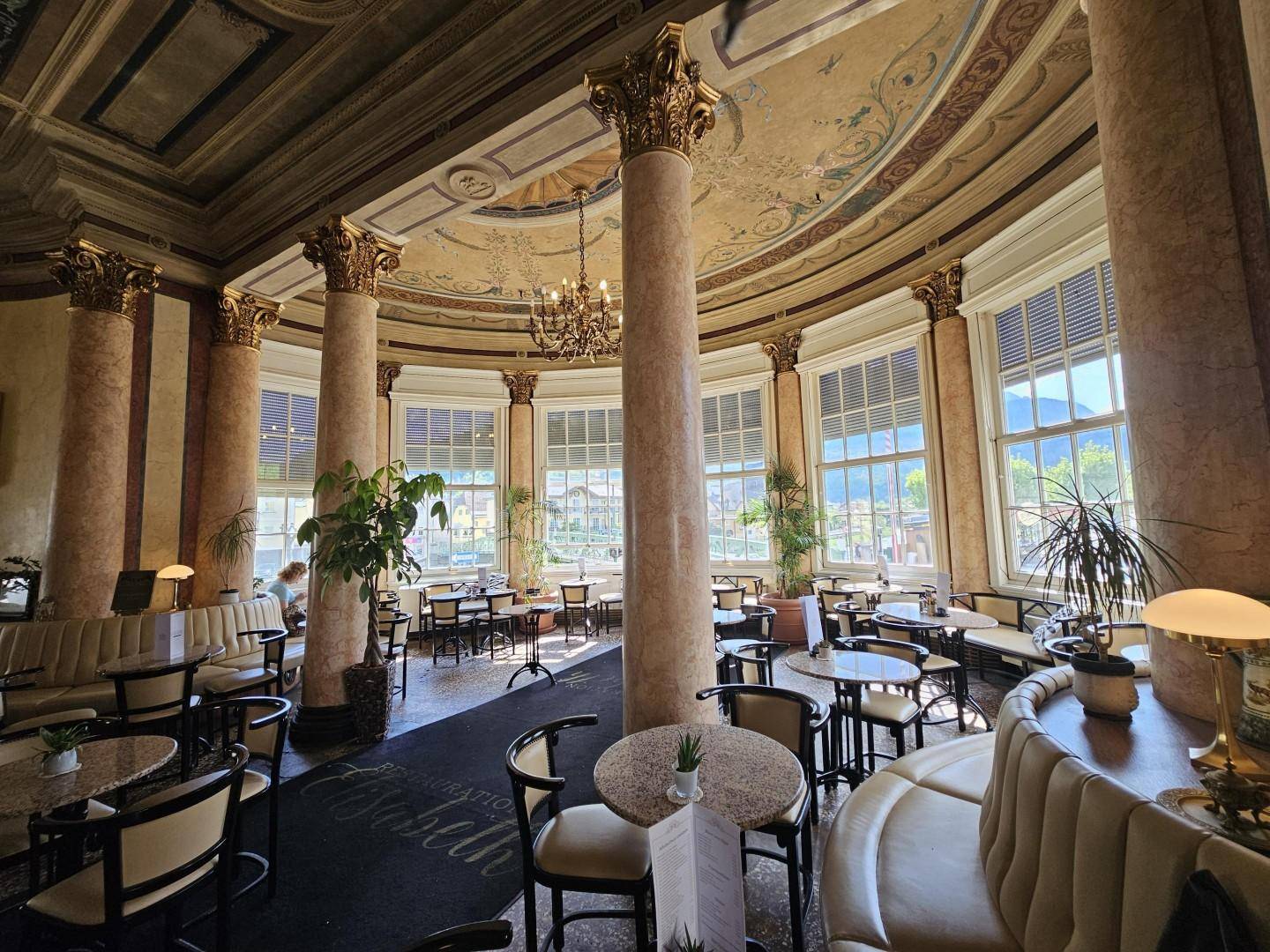 das Restaurant