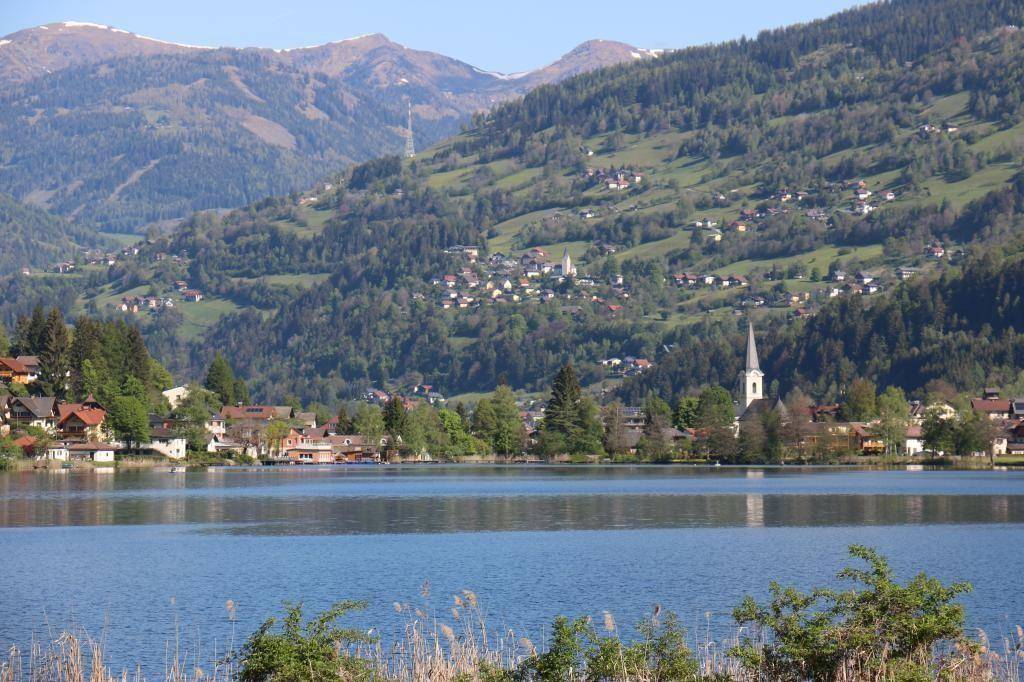 Feld am See