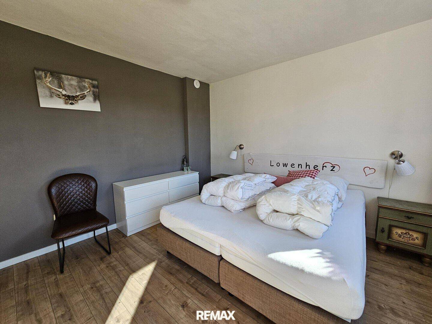 Einrichtungsbeispiel Schlafzimmer