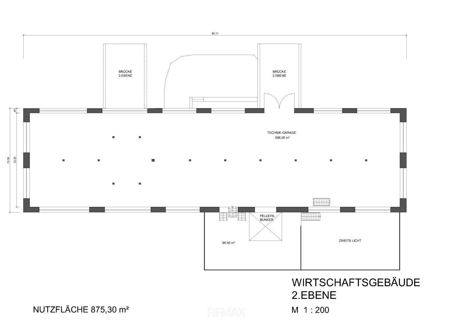 Grundriss der zweiten Ebene des Wirtschaftsgebäudes mit einer großen Technikgarage.